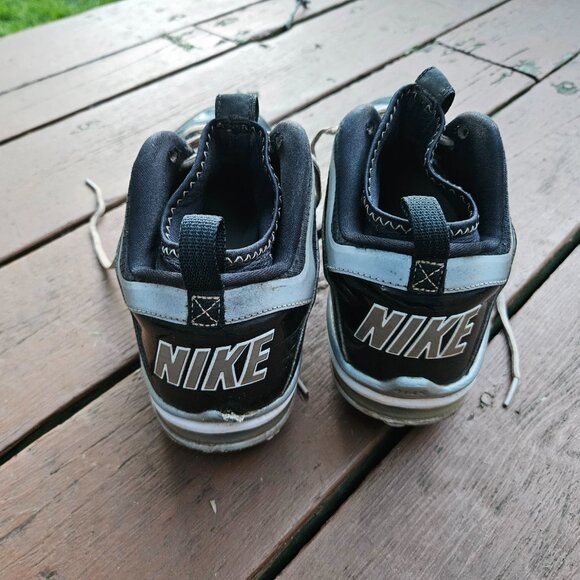 Nike Baseball Cleats - Picture 8 of 10